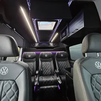 Carcon crossbuss interior