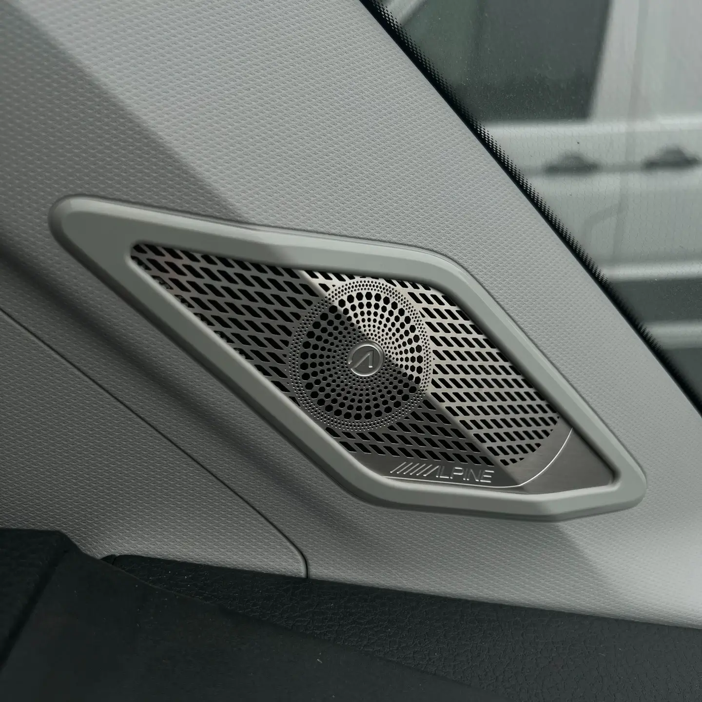 Carcon crossbuss interior